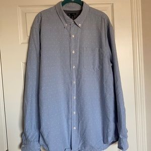 Gap Men’s XL Button down shirt